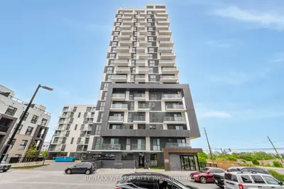 Condo Apartment in Oakville