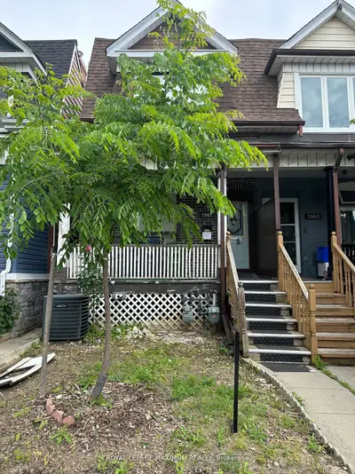 1067 Dovercourt Road, Toronto W02, On M6h 2x7