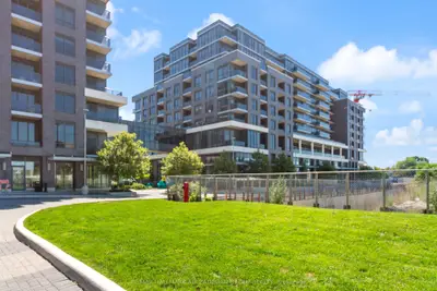 Condo Apartment in Toronto