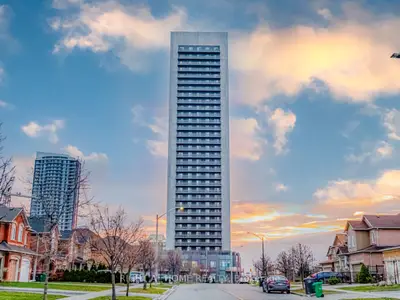 8 Nahani Way 111, Mississauga, On L4z 0c6