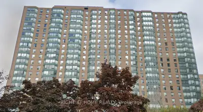 135 Hillcrest Avenue 201, Mississauga, On L5b 4b1