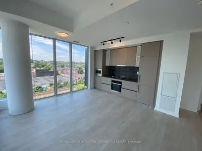 1285 Dupont Street 604, Toronto W02, On M6h 0e3