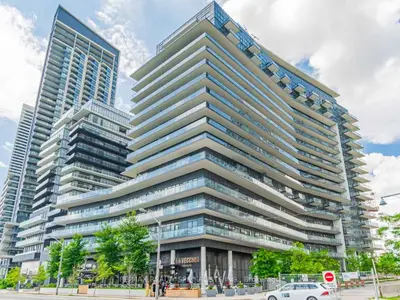 39 Annie Craig Drive 404, Toronto W06, On M8v 0h1