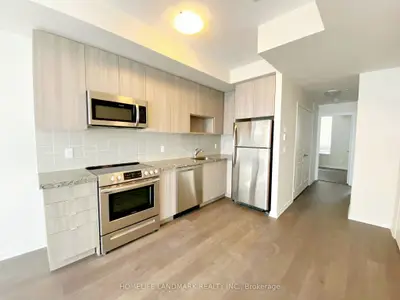 1110 Briar Hill Avenue E-205, Toronto W04, On M6b 0a9