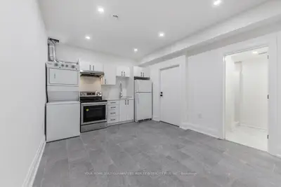 975 Glencairn Avenue Bsmt, Toronto W04, On M6b 2a8