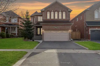 Detached in Caledon