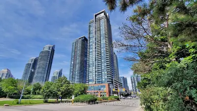 2200 Lake Shore Boulevard W 3704, Toronto W06, On M8v 1a4