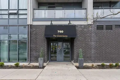 #608 760 The Queensway, Toronto W07, On, M8z 0e1