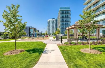 4699 Glen Erin Drive 1608, Mississauga, On L5m 2e5