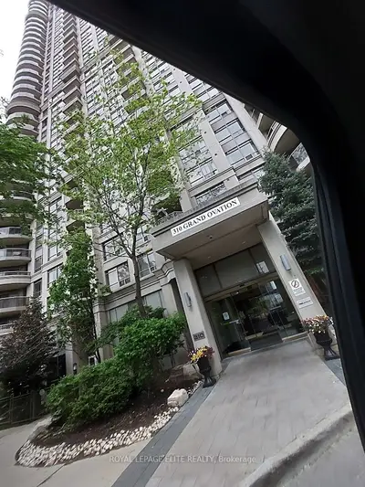 310 Burnhamthorpe Road W 1707, Mississauga, On L5b 4p9