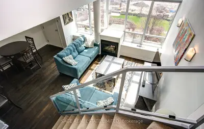 250 Manitoba Street 736, Toronto W06, On M8y 4g8