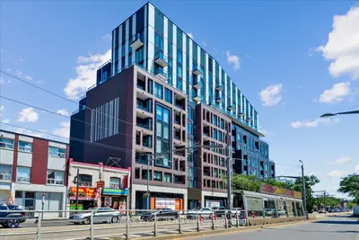 1808 St Clair Avenue W 210, Toronto W03, On M6n 0c1