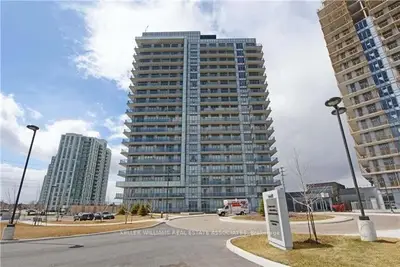 4633 Glen Erin Drive 1210, Mississauga, On L5c 4p4
