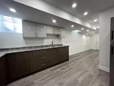 5190 Nestling Grove, Mississauga, On L5m 0l2
