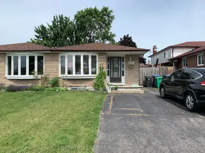 865 Consort Crescent Levelb1, Mississauga, On L5c 1j8