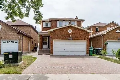 4524 Metcalfe Avenue, Mississauga, On L5m 4l6