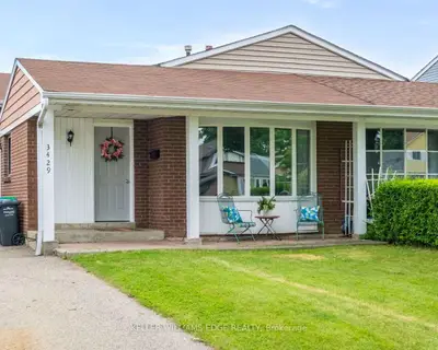 3429 Martins Pine Crescent, Mississauga, On L5l 1g3