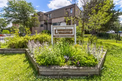 2095 Roche Court 139, Mississauga, On L5k 2c8