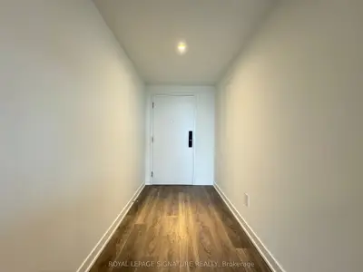 28 Ann Street 1001, Mississauga, On L5g 0e1