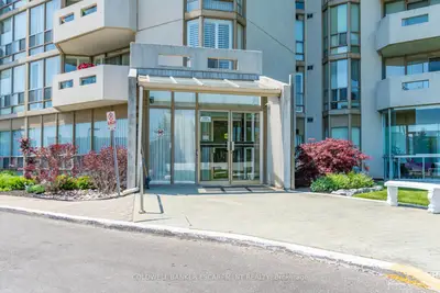 20 Mcfarlane Drive 1104, Halton Hills, On L7g 5j8