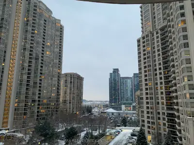 25 Kingsbridge Garden Circle 821, Mississauga, On L5r 4b1
