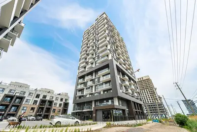 Condo Apartment in Oakville