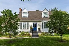 9 Highland Road, Oakville, On L6k 1s6