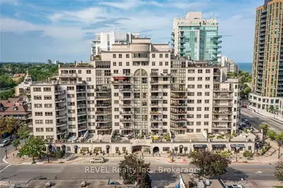 399 ELIZABETH Street 606, Burlington, ON L7R 0A4