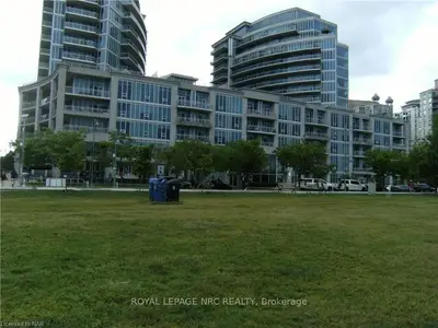 58 MARINE PARADE Drive 437, Toronto W06, ON M8V 4G1