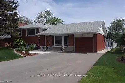 40 NELSON Court, Halton Hills, ON L7J 1A4