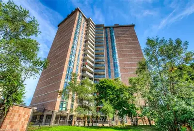 5250 LAKESHORE Road S 702, Burlington, ON L7L 5L2