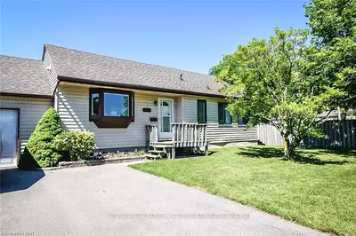 1088 Churchill Avenue, Oakville, ON L6H 2A6