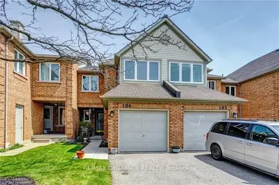 2555 Thomas Street 104, Mississauga, ON L5M 5P6