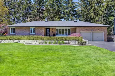 179 Briarhill Drive, Mississauga, On L5g 2n4