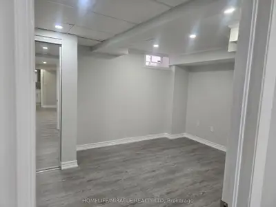 3209 Carabella Way Lower, Mississauga, On L5m 6s8
