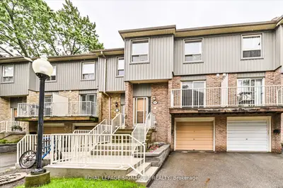 60 Hanson Road 121, Mississauga, On L5b 2p6
