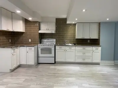 Lower Level in Brampton