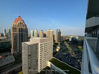 4065 Confederation Parkway 2204, Mississauga, On L5b 0l4
