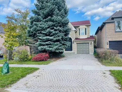 5929 Leeside Crescent, Mississauga, On L5m 5l8