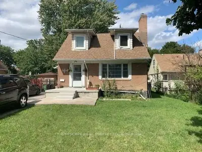 Detached in Toronto