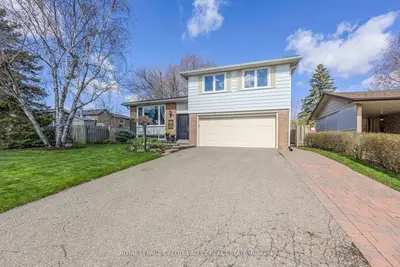Detached in Brampton