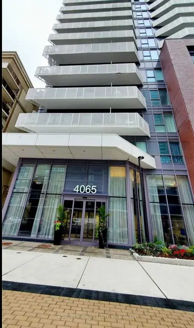 4065 Confederation Parkway #3101, Mississauga, On L5b 0l4