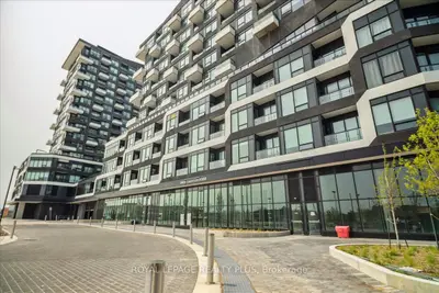 2485 Taunton Road 332, Oakville, On L6h 3r8