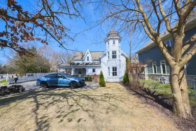 1207 Lorne Park Road, Mississauga, On L5h 3a7