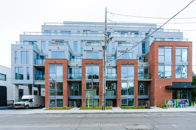 57 Brock Avenue N 605, Toronto W01, On M3h 3n2