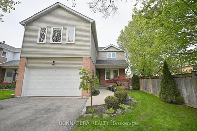 1626 Greenbriar Drive, Oakville, On L6m 1y2