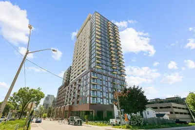 28 Ann Street 1116, Mississauga, On L5g 3g1