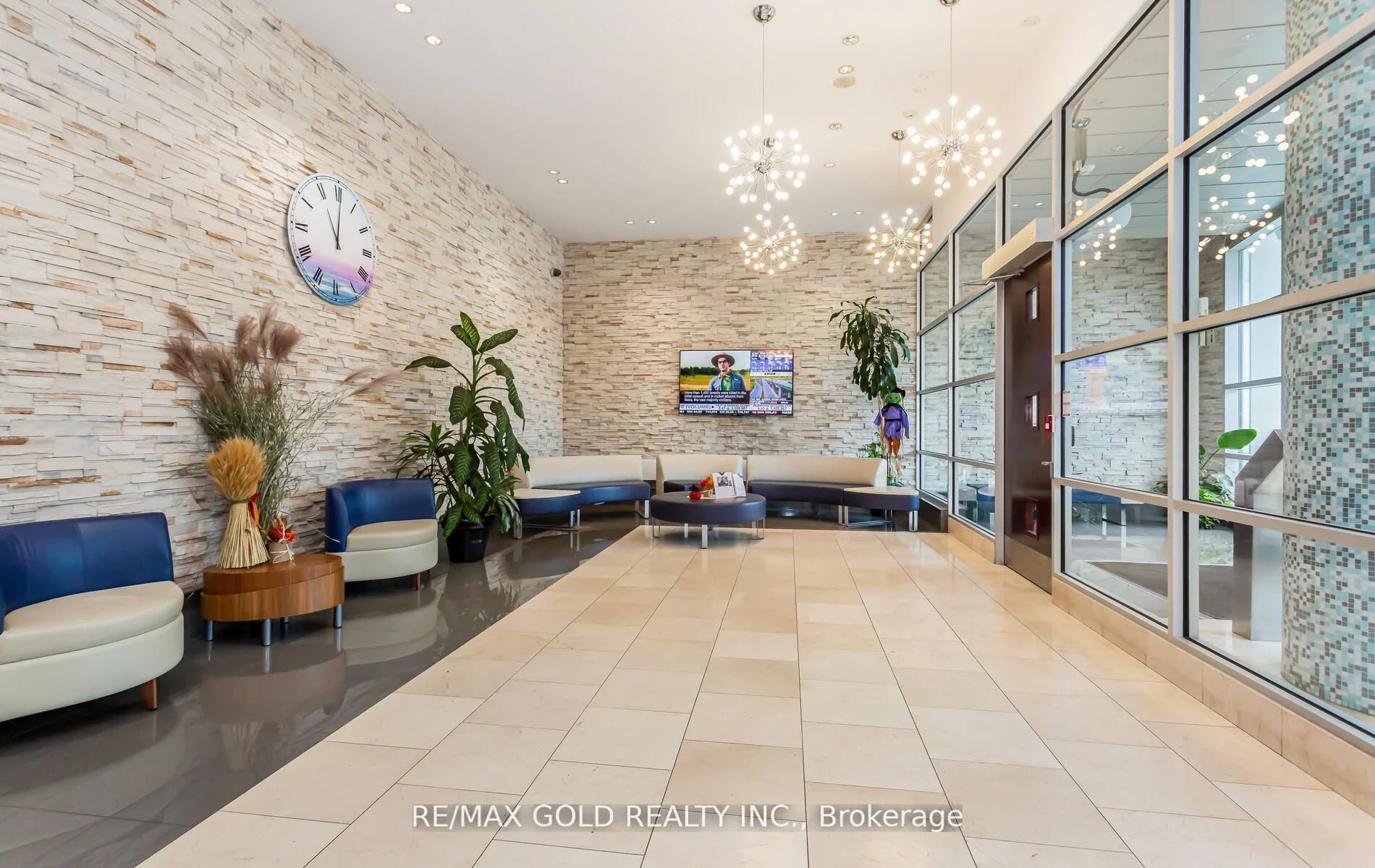 Condo Apartment in Mississauga