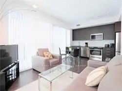 10 Park Lawn Road 4107, Toronto W06, On M8y 3h8
