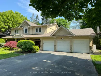 611 Sir Richard's Road, Mississauga, On L5c 1a3